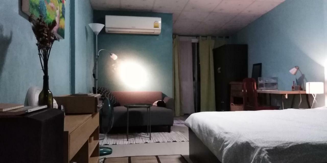 Nbh.@ Prannok Appartement Bangkok Buitenkant foto